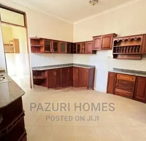 5bdrm Bungalow in Mbezi Beach for rent