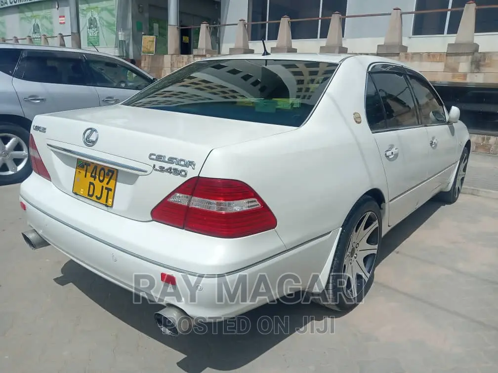 Toyota Celsior 2005 White