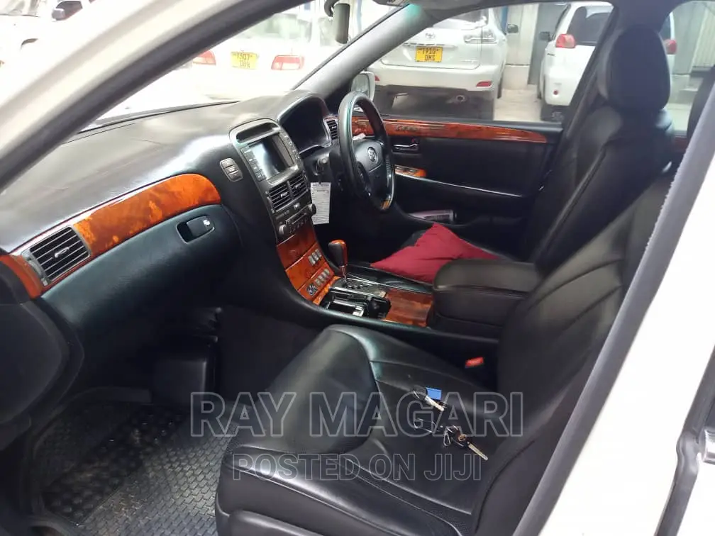 Toyota Celsior 2005 White