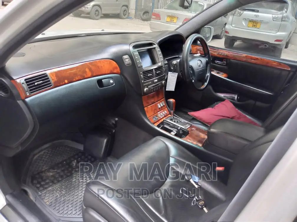 Toyota Celsior 2005 White