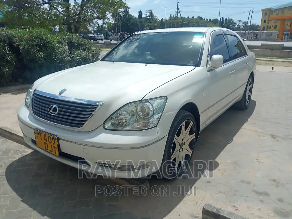 Toyota Celsior 2005 White