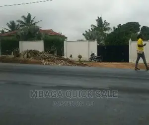 Furnished 5bdrm House in Mbaga  Estate, Kinondoni for rent