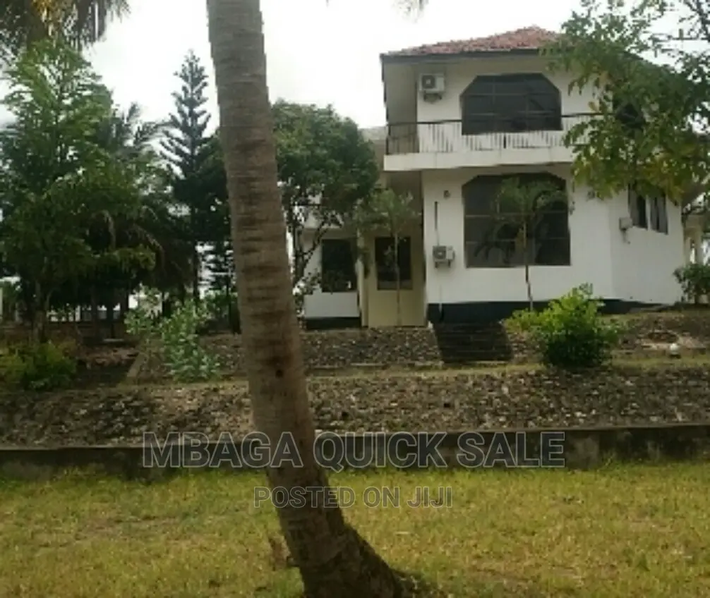 Furnished 5bdrm House in Mbaga  Estate, Kinondoni for rent