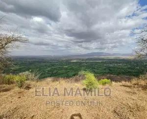 Tourist Land for Sale in Manyara