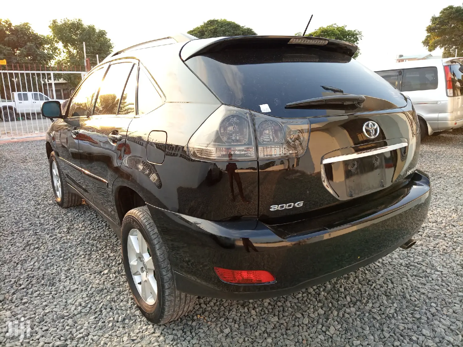 Toyota Harrier 2005 Black