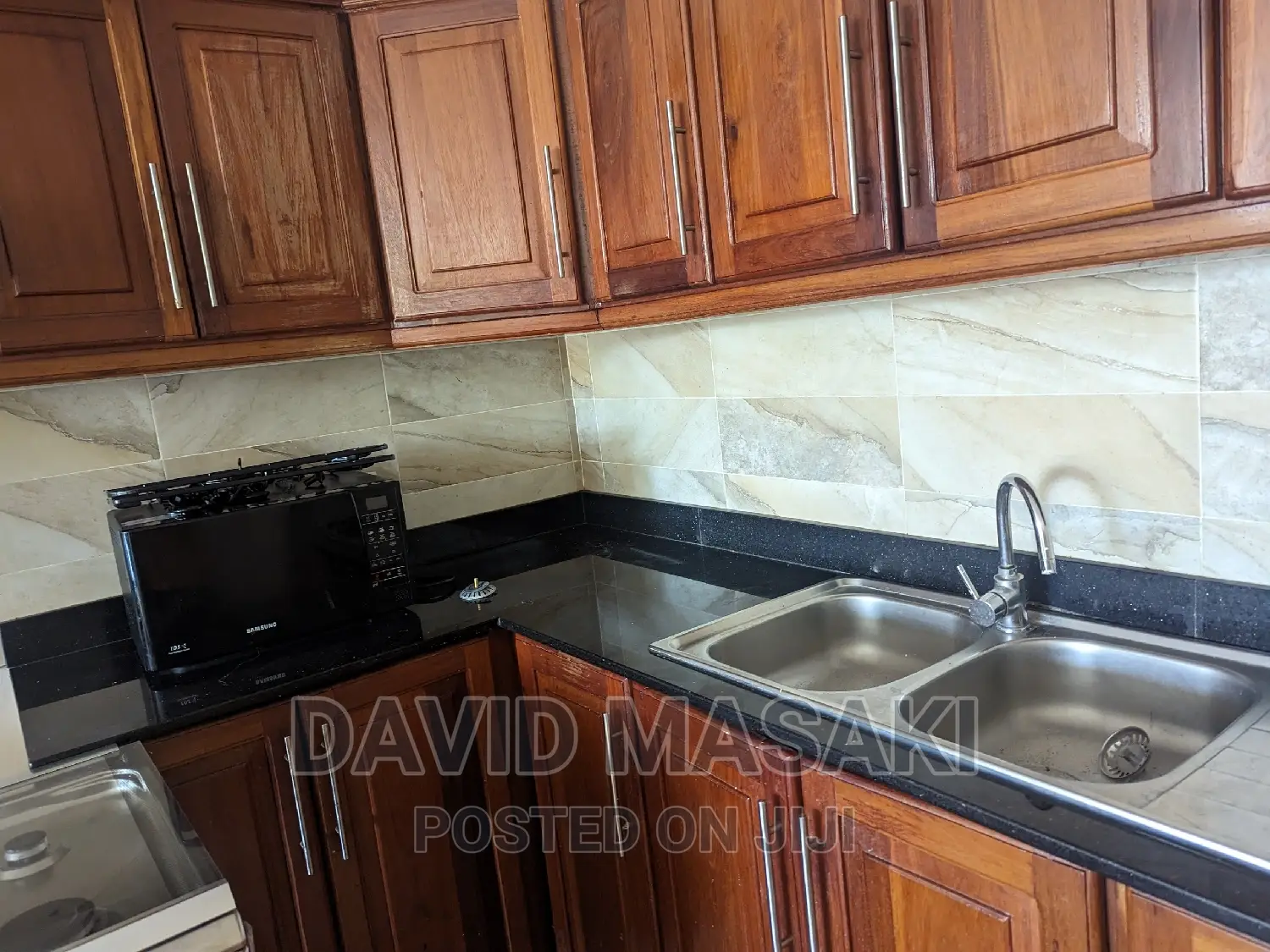 5bdrm Villa in Oysterbay Villas, Msasani for rent