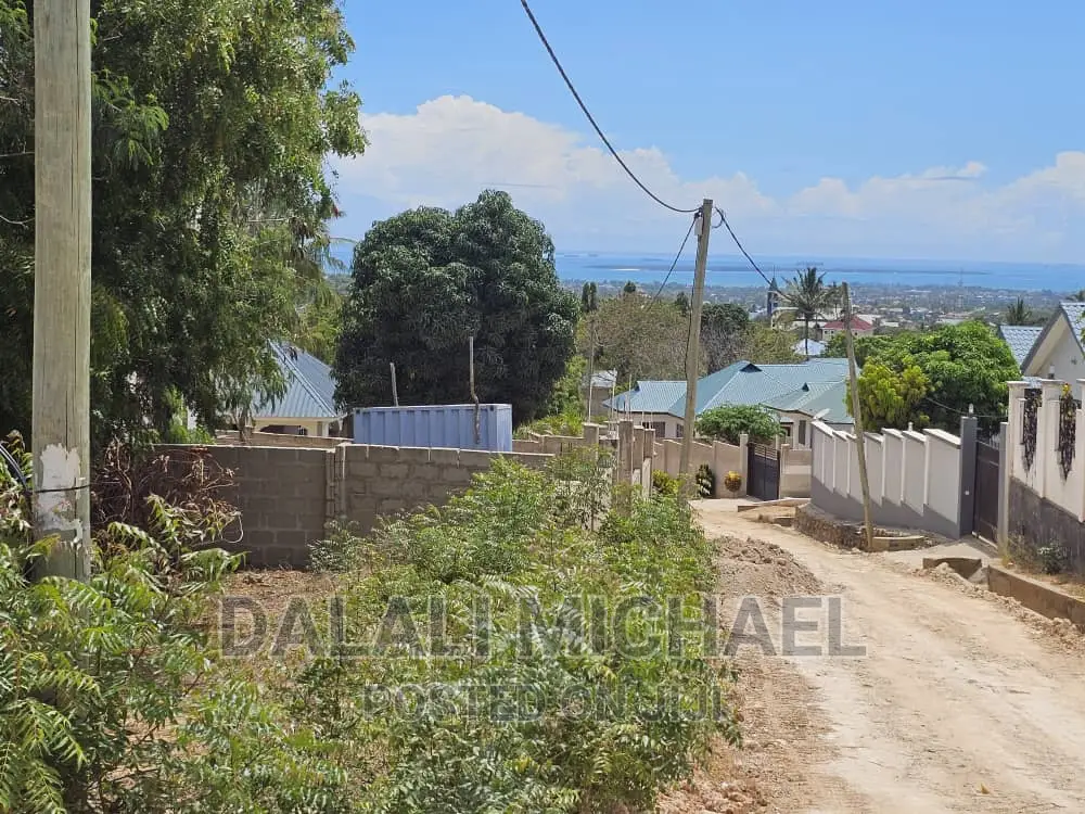 Plot for Sale Salasala.#.