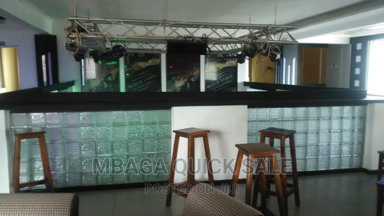 8bdrm House in Msasani  Near Beach for rent