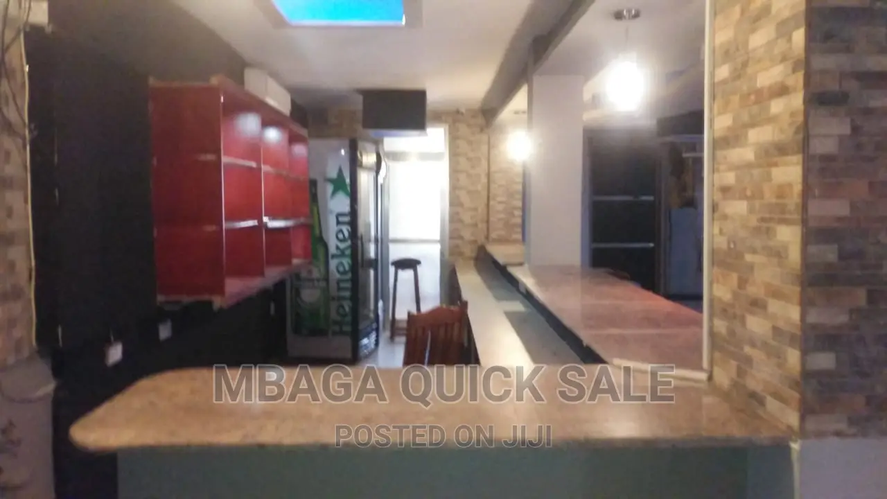 8bdrm House in Missing Near Beach, Msasani for rent