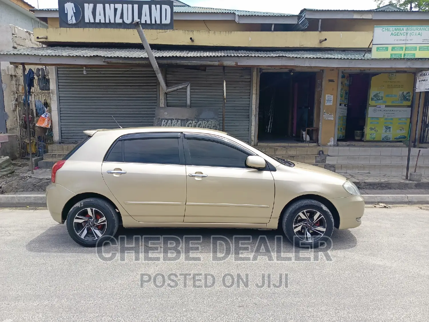 Toyota Corolla RunX 2005 Gold