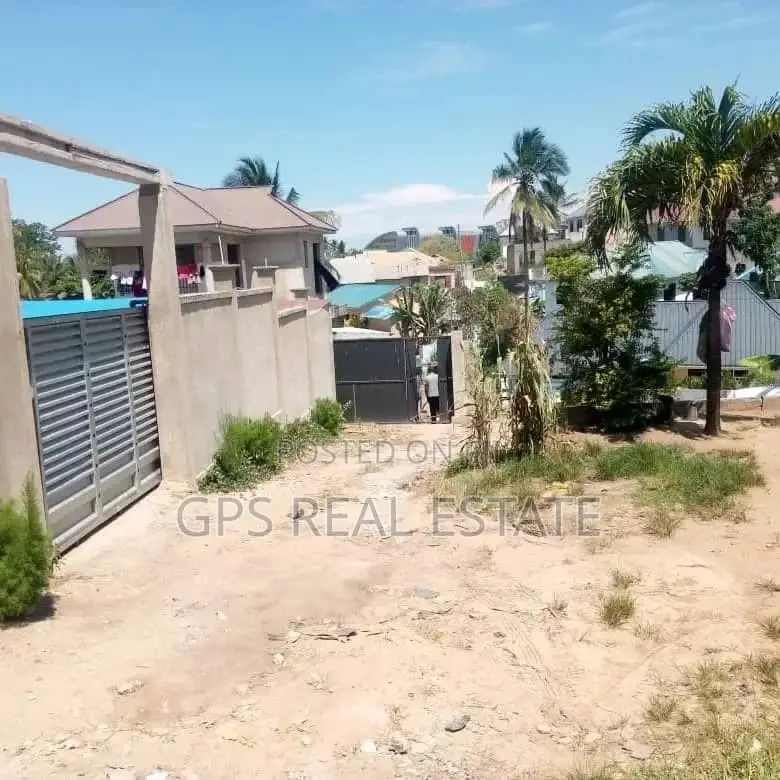 6bdrm House in Mbezi Mwisho, Kinondoni for sale