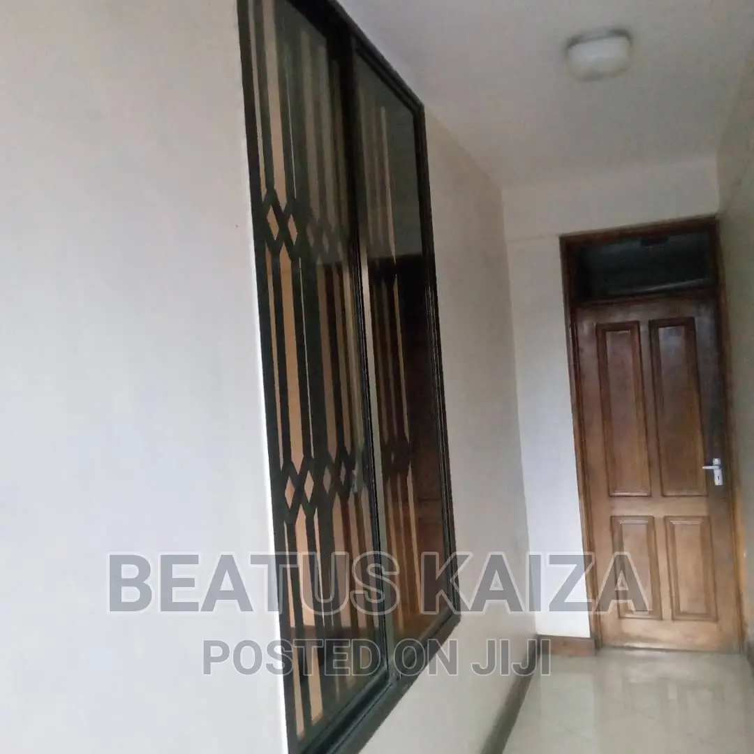 2bdrm Block of Flats in Kariakoo Gerezani for rent