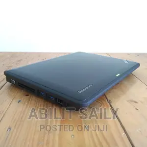 Laptop Lenovo ThinkPad X131e 4GB Intel Celeron HDD+SSD 256GB