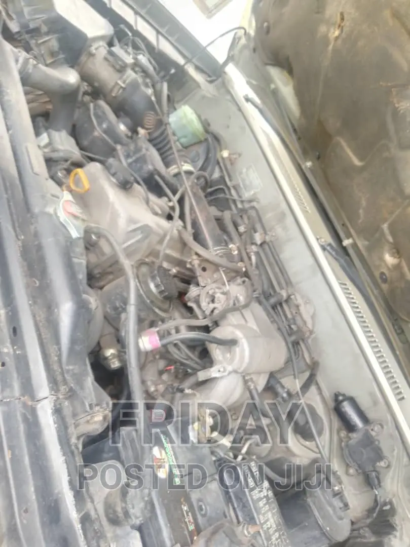 Toyota Land Cruiser Prado 2000 Silver