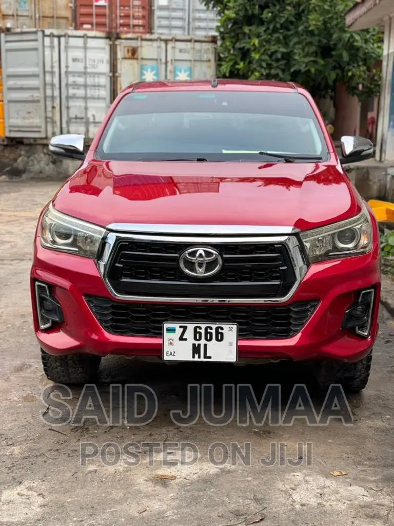 Toyota Hilux 2017 Red