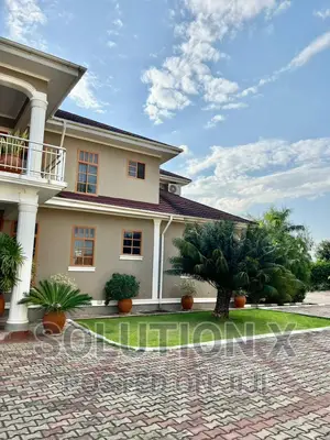 4bdrm Mansion in Bunju for sale