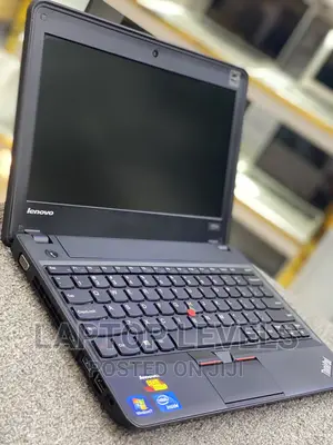 Laptop Lenovo ThinkPad X131e 4GB Intel Core 2 Duo HDD 320GB