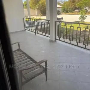 4bdrm Apartment in Bahari Beach, Kinondoni for rent