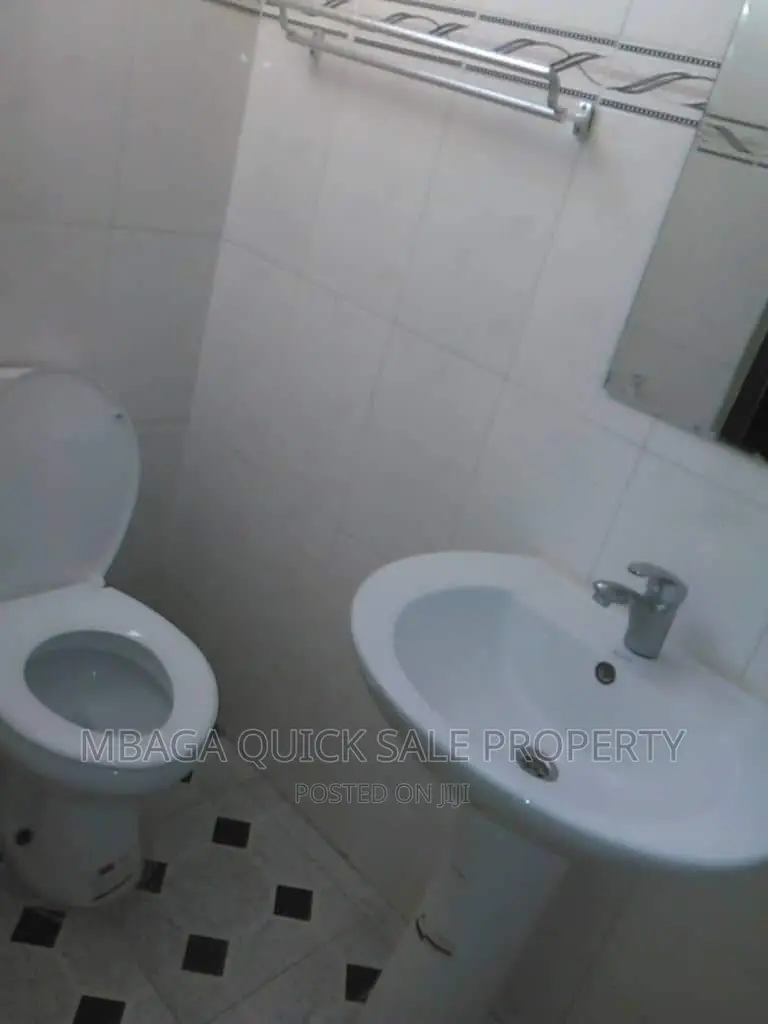 4bdrm Apartment in Bahari Beach, Kinondoni for rent