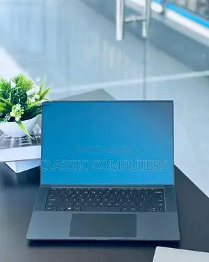 New Laptop Dell Precision 5530 16GB Intel Core I7 SSD 512GB