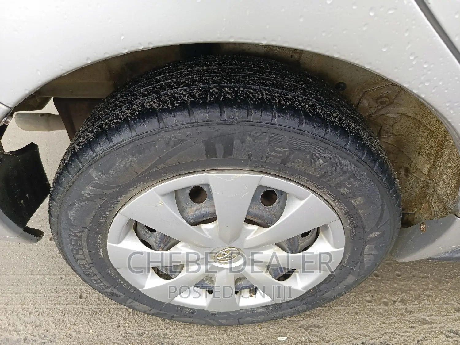 Toyota IST 2004 Silver