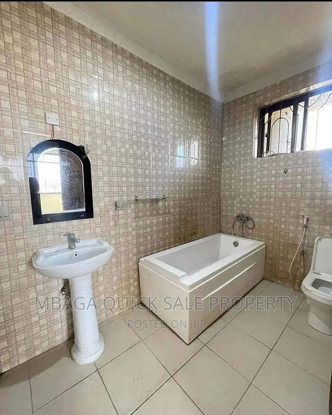 4bdrm Apartment in Mbezi Beach Tank for rent