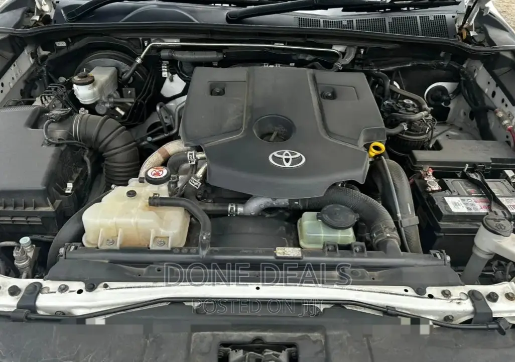 Toyota Fortuner 2018 White