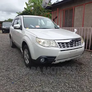 Subaru Forester 2010 White