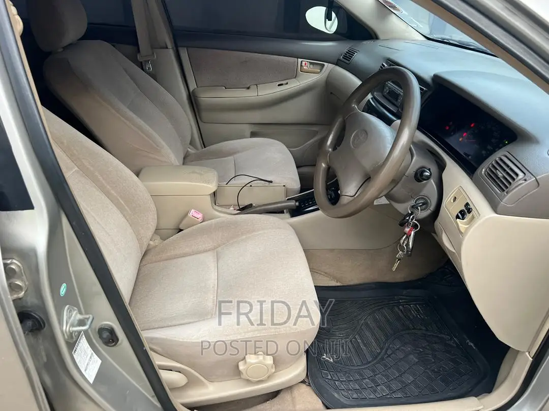 Toyota Corolla 2004 Beige