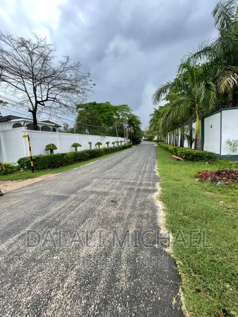 Corner Plot for Sale Masaki 