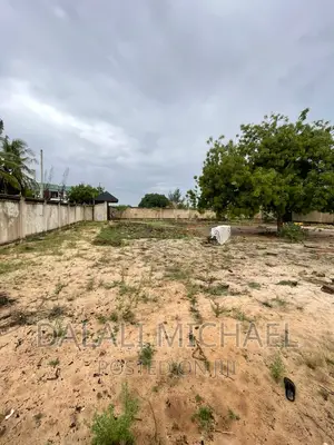 Plot for Sale Mbezibeach !!?