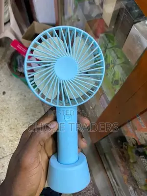 Good Quality Small Reachargeable Fan