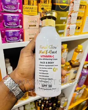 FINAL Glow Half Cast Vitamin C Lotion .