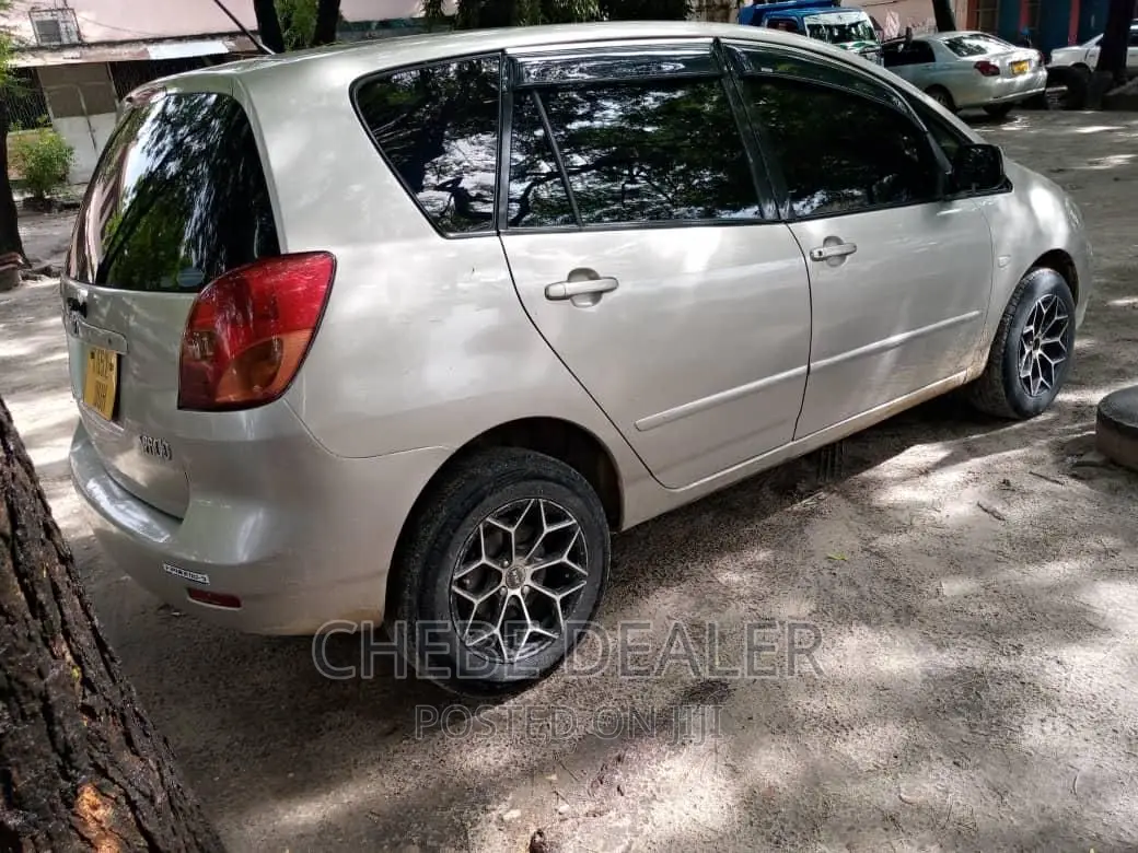 Toyota Corolla Spacio 1.5 V 2003 Beige