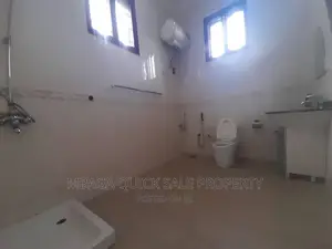 5bdrm House in Mbweni  Jkt for rent