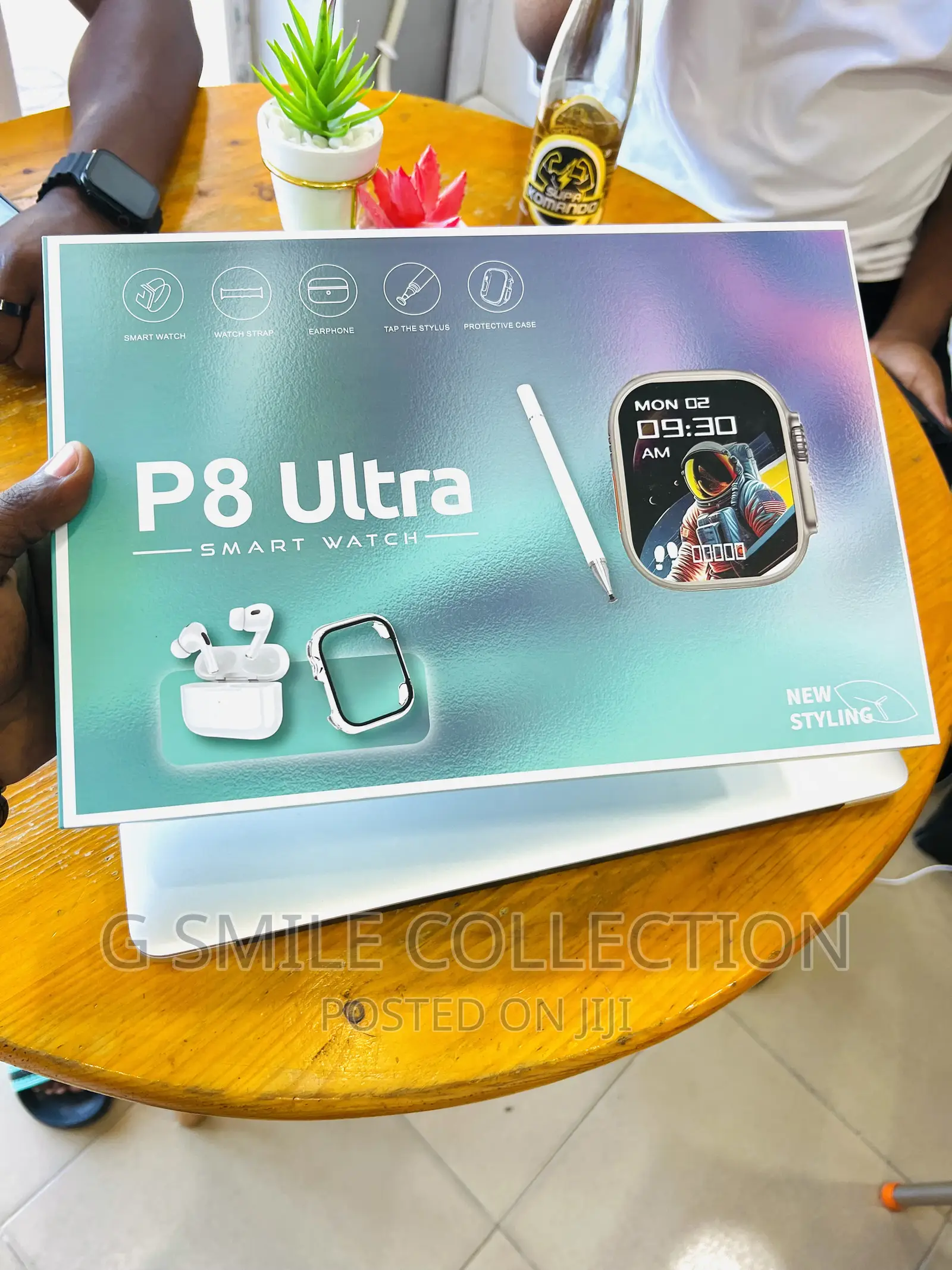 P8 Ultra Smartwatch