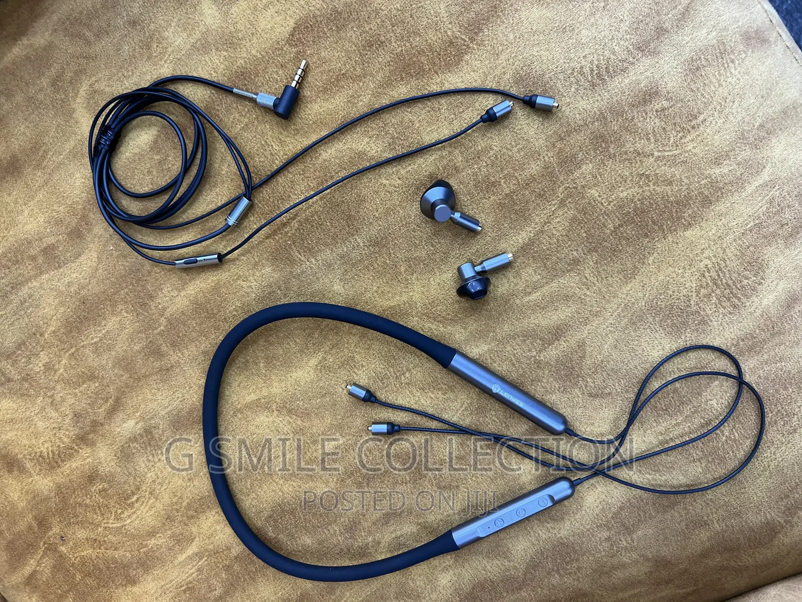 Lenyes A31, 2 in 1 Set Wireless Neckband and Earphones