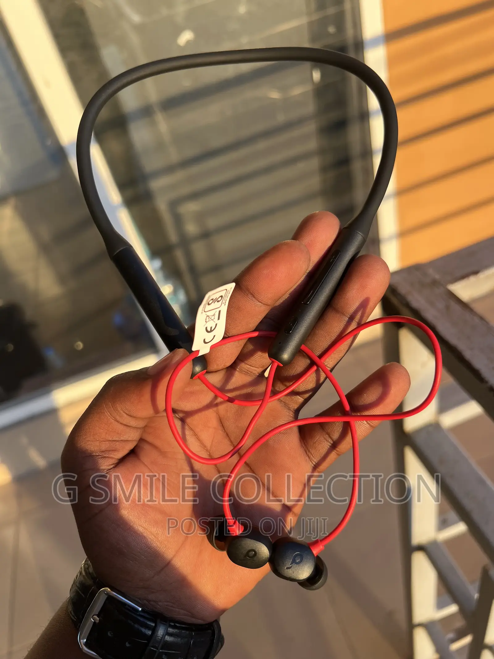 Soundcore R500 Neckbands