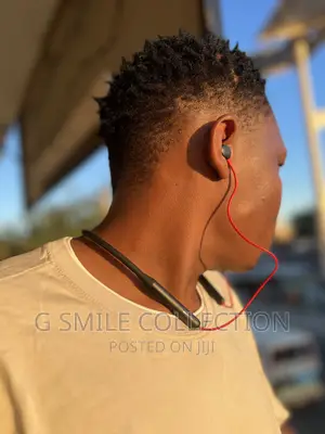 Soundcore R500 Neckbands