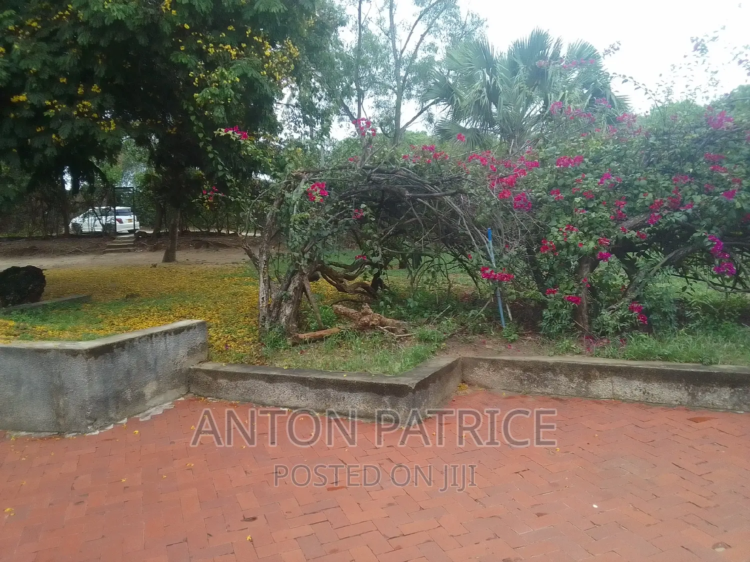 6bdrm Apartment in Tegeta, Kinondoni for sale