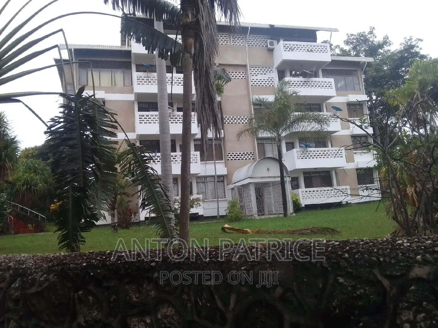 6bdrm Apartment in Tegeta, Kinondoni for sale