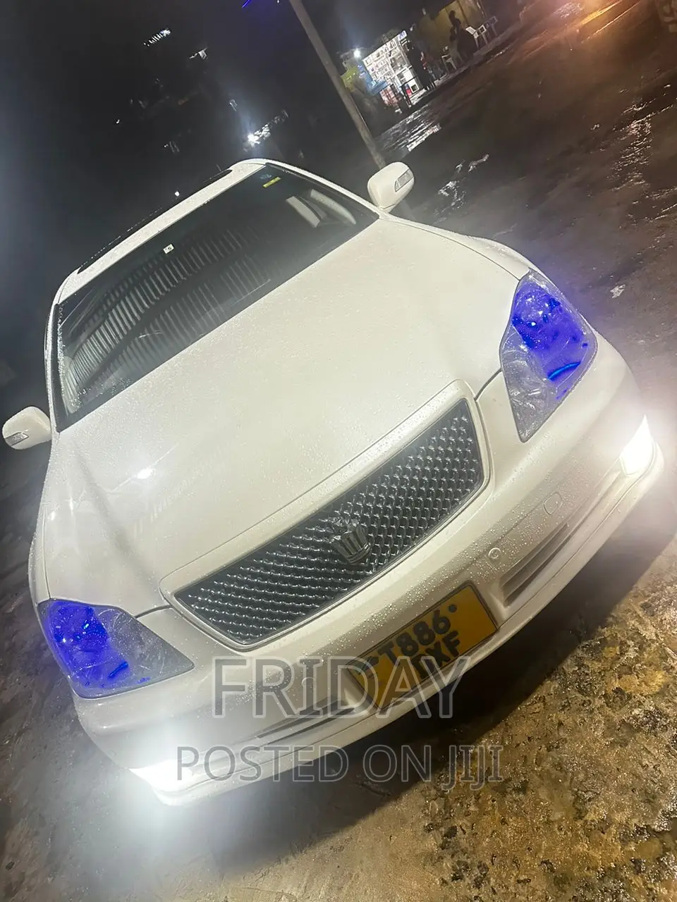 Toyota Crown 2008 White