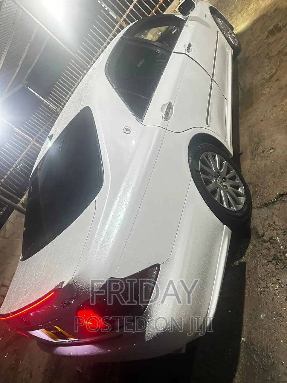 Toyota Crown 2008 White