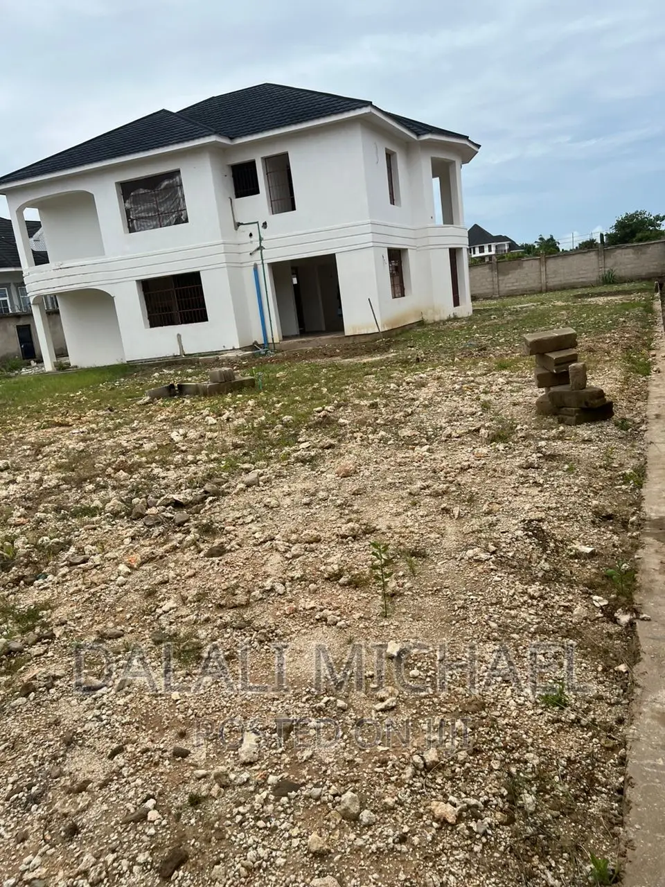 5bdrm House in Mbweni for sale