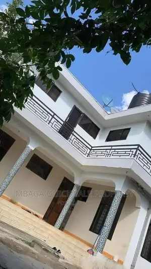 5bdrm House in Mbaga Estate, Goba for sale