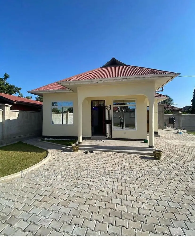 3bdrm House in Mbaga Estate, Mbweni for rent