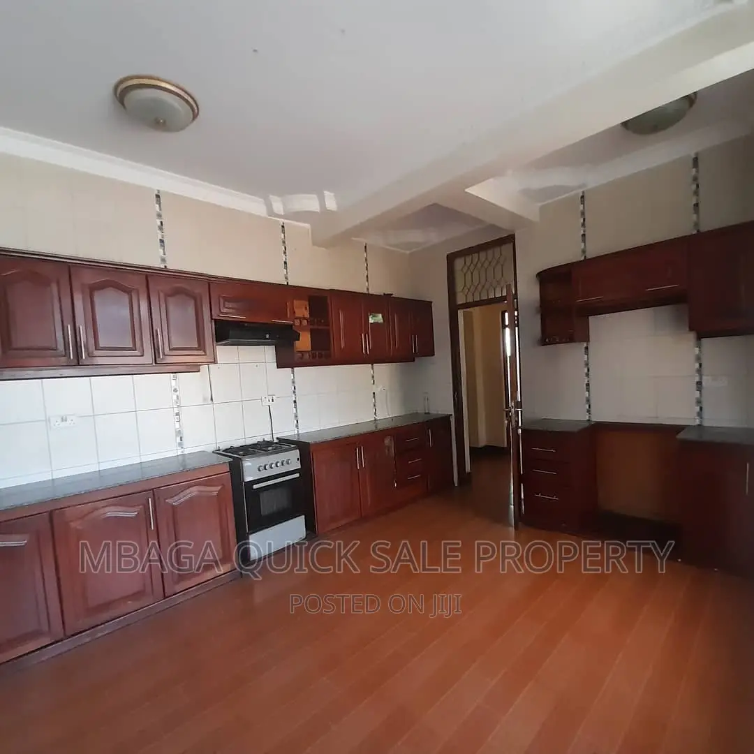5bdrm House in Mbezi Beach  Makonde for rent
