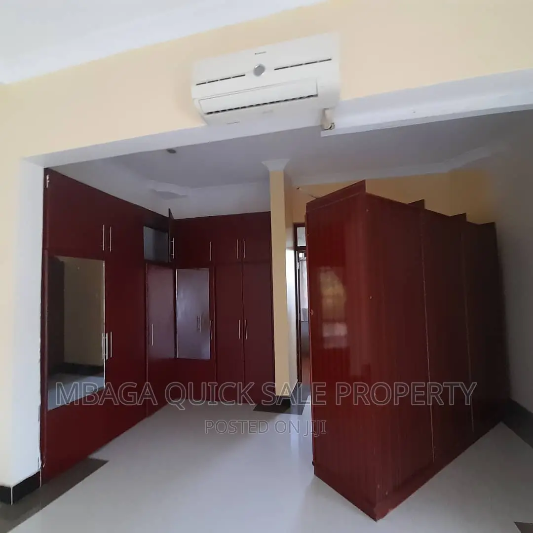 5bdrm House in Mbezi Beach  Makonde for rent