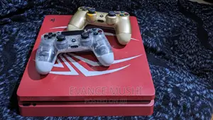 Play Station 4 Slim Chipped