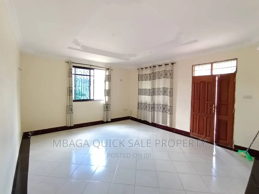 3bdrm House in Mbaga Estate, Kimara for sale